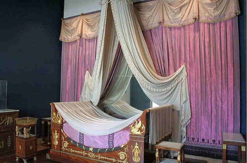 Ancienne chambre  de Napol&eacute;on3 au Louvre