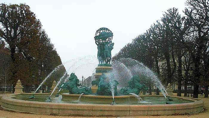 Fontaine des 4 parties du Monde Paris